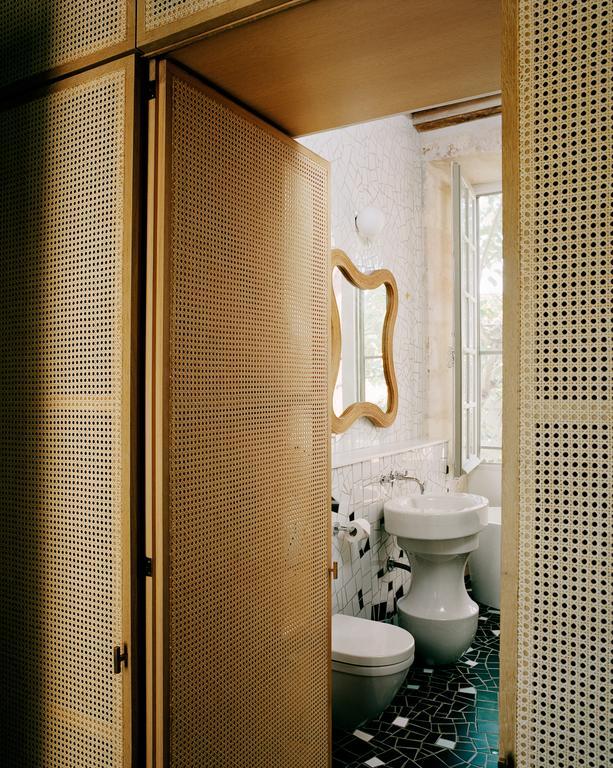 Hotel Du Cloitre Арль Экстерьер фото