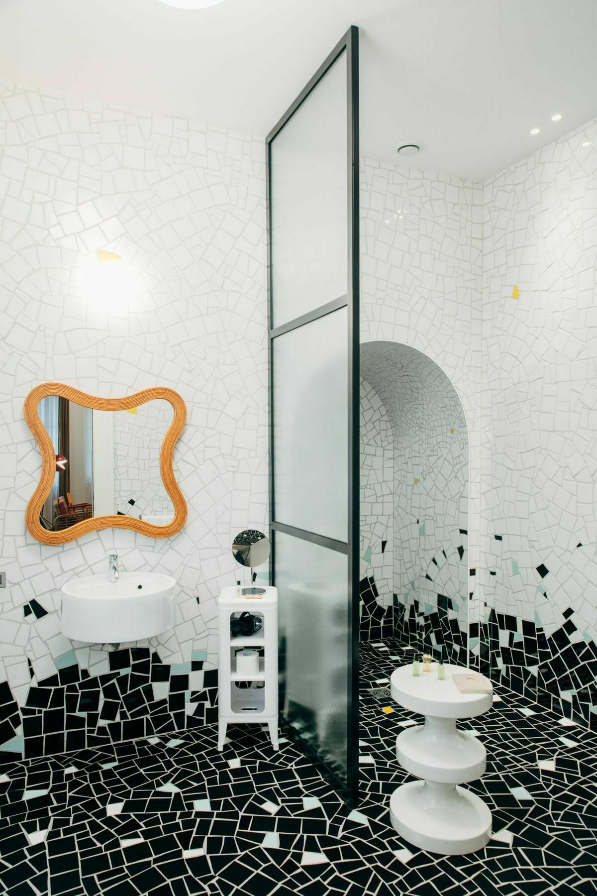Hotel Du Cloitre Арль Экстерьер фото